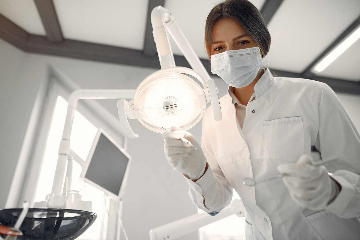 Quais erros de precificação na odontologia estão prejudicando seu faturamento? Veja o que evitar e como melhorar.